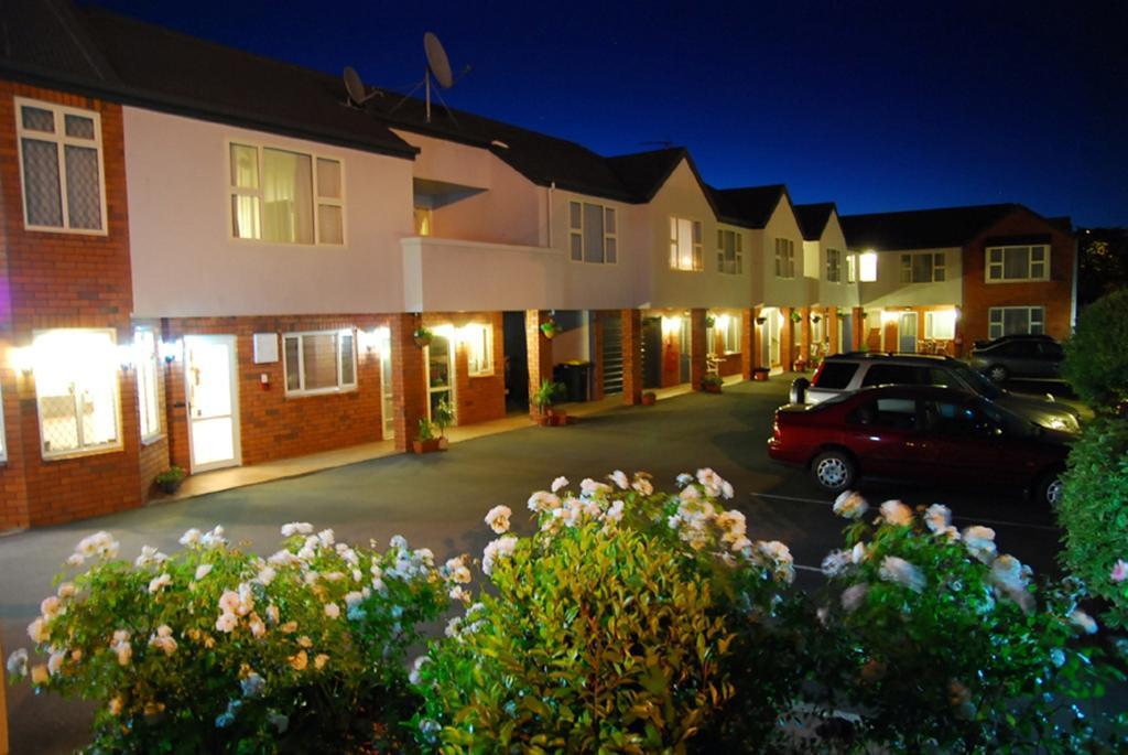 Rosewood Court Motel Christchurch Exteriör bild